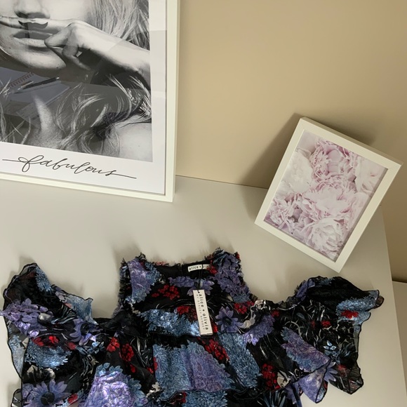 Alice + Olivia Nichola Cold Shoulder Ruffled Dress - Picture 9 of 9